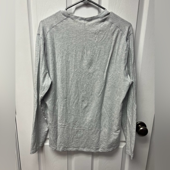 Lululemon Mens 5 Year Basic Long Sleeve Henley - Medium - Picture 3 of 4